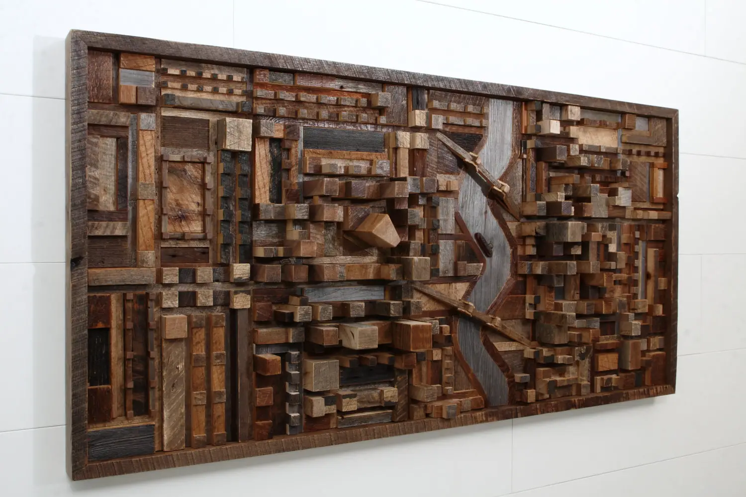 Outstanding-Reclaimed-Wood-Wall-Art-1